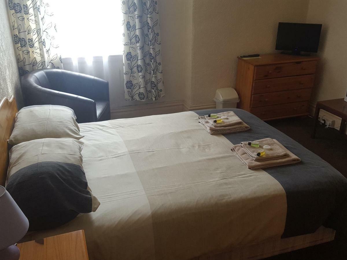 Globe Hotel Bude Extérieur photo
